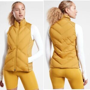 Athleta Inlet Vest Mustard Oxidized Yellow large Down Fill